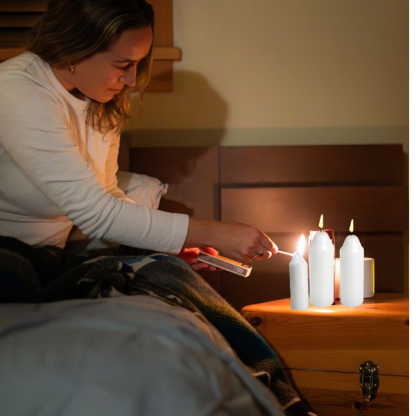 UCO 15-Hour Candles
