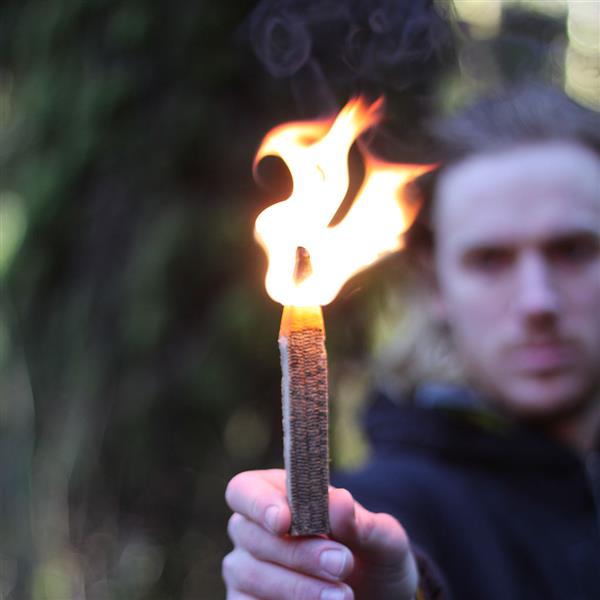 Behemoth fire starter by UCO – up to 15 minutes burn time