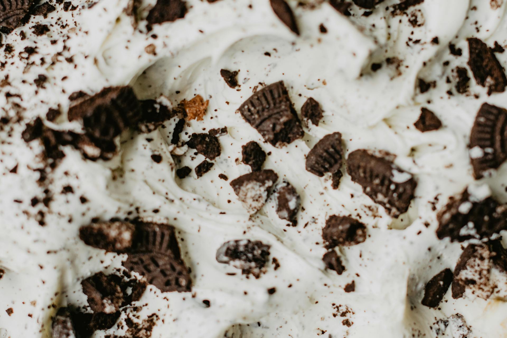 Cookies & Cream Ice Cream Recipe with the UCO Ice Cream Ball: Fun for ...